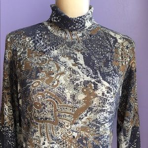 NEIMAN MARCUS Silk Turtleneck Women Top M